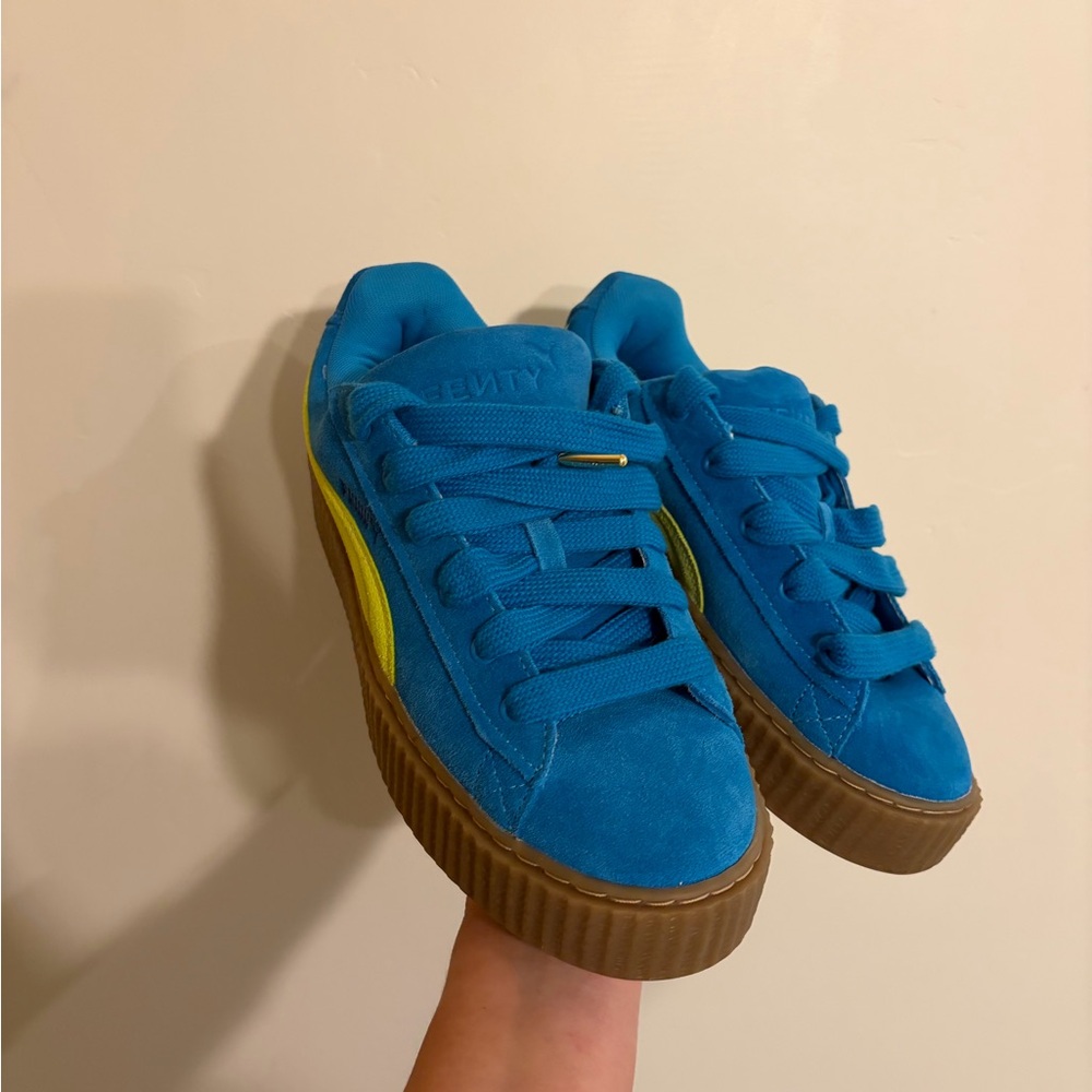 NWOT Fenty Creepers Puma Creeper Phatty x Fenty sneaker W11/M9/EU42 Blue Suede